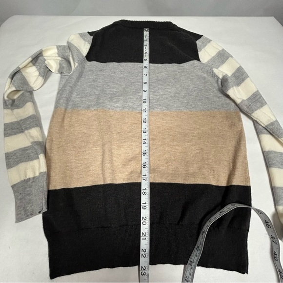 GAP Womens Crewneck Color Block Sweater Black, Gray, and Tan Stripes - Picture 8 of 8